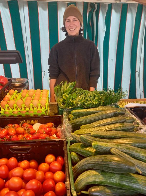 Anne auf dem Markt in Offenbach