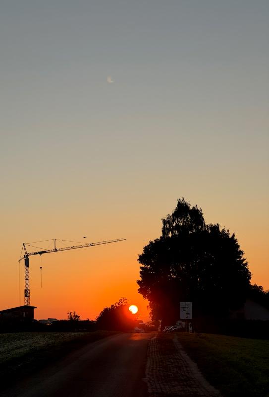 Sonnenaufgang bei Ackerlei